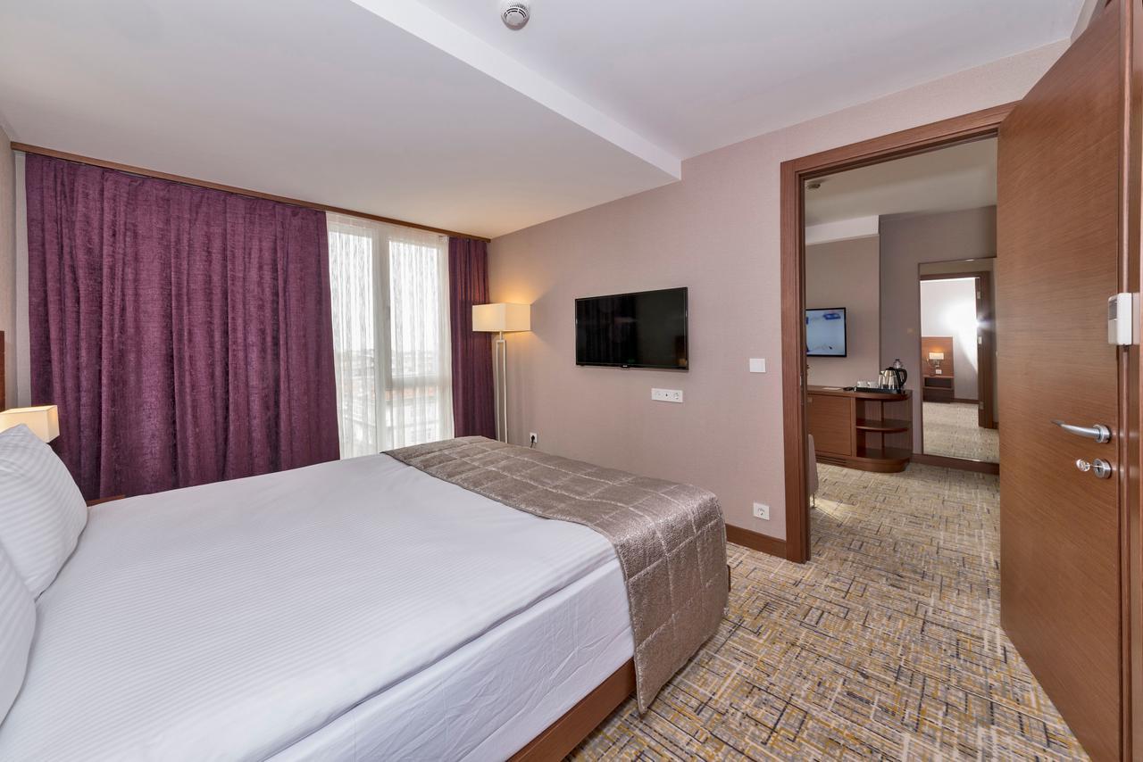 Land Park Hotel Istanbul Exterior foto