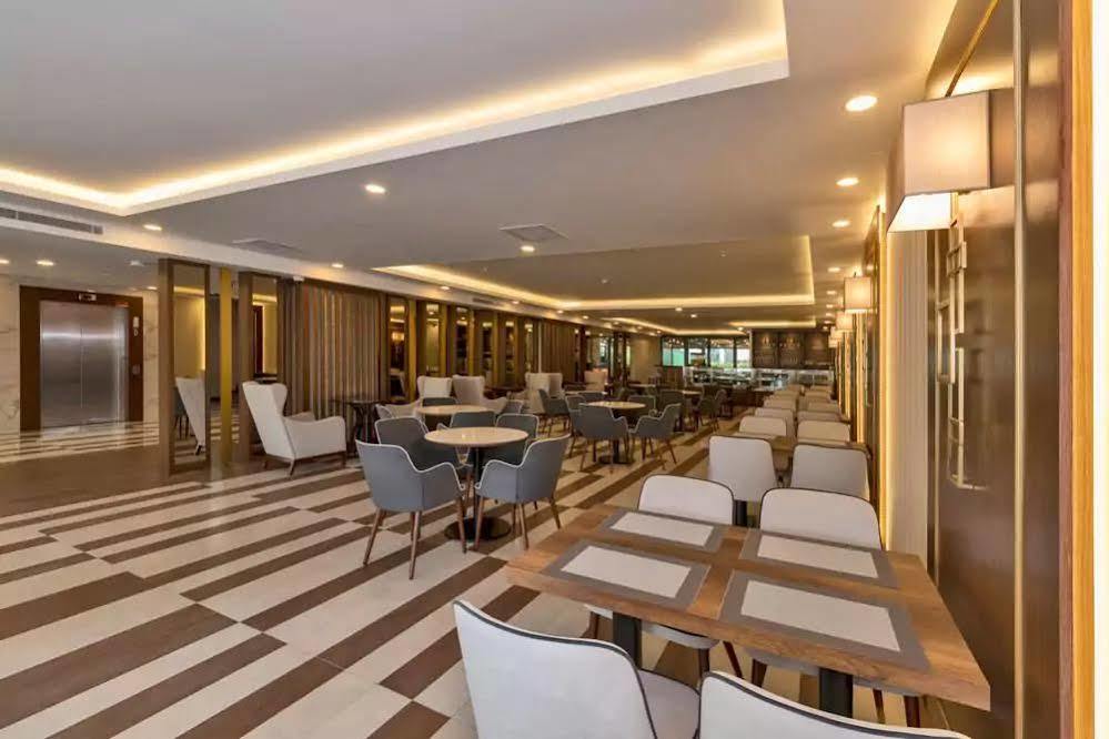 Land Park Hotel Istanbul Exterior foto