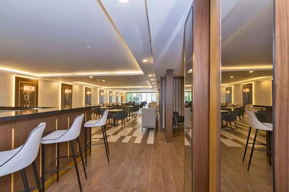 Land Park Hotel Istanbul Exterior foto